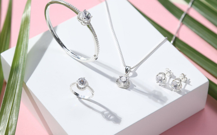 Mon- Qua- Sinh- Nhat -Y -Nghia -Tang -Ban- Gai